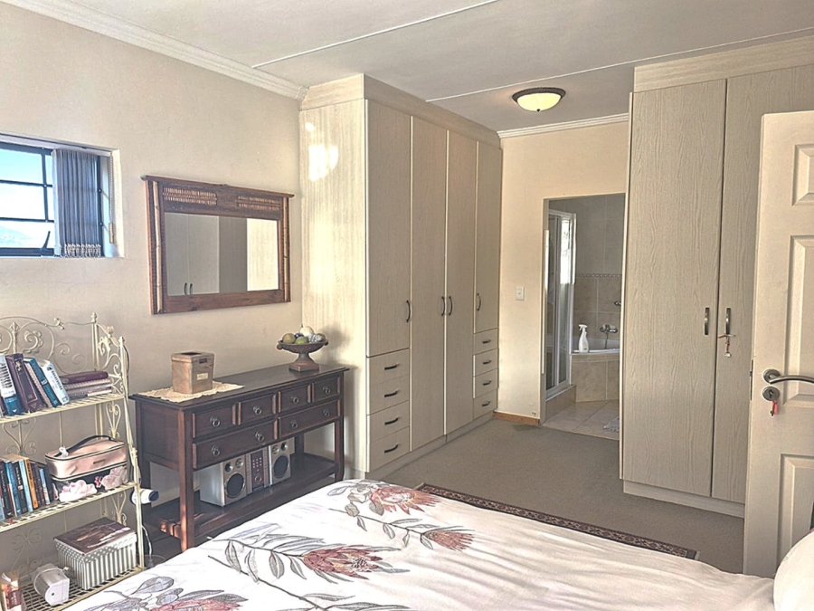 3 Bedroom Property for Sale in Reebok Western Cape